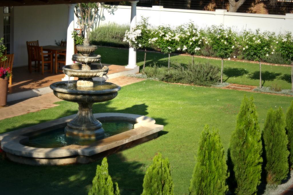 Lemon & Lime Guesthouse Блумфонтейн Екстер'єр фото
